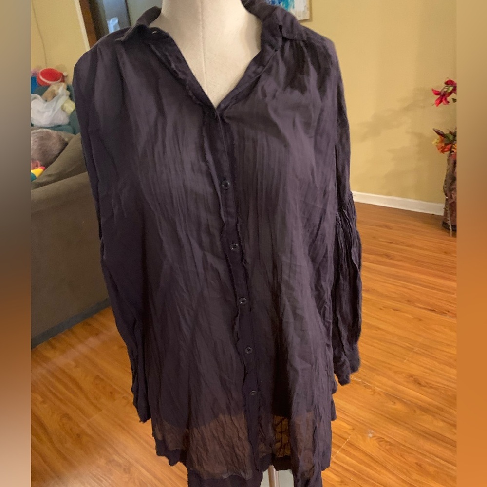 We The Free,  Women's Summer Daydream
Button down Black shirt